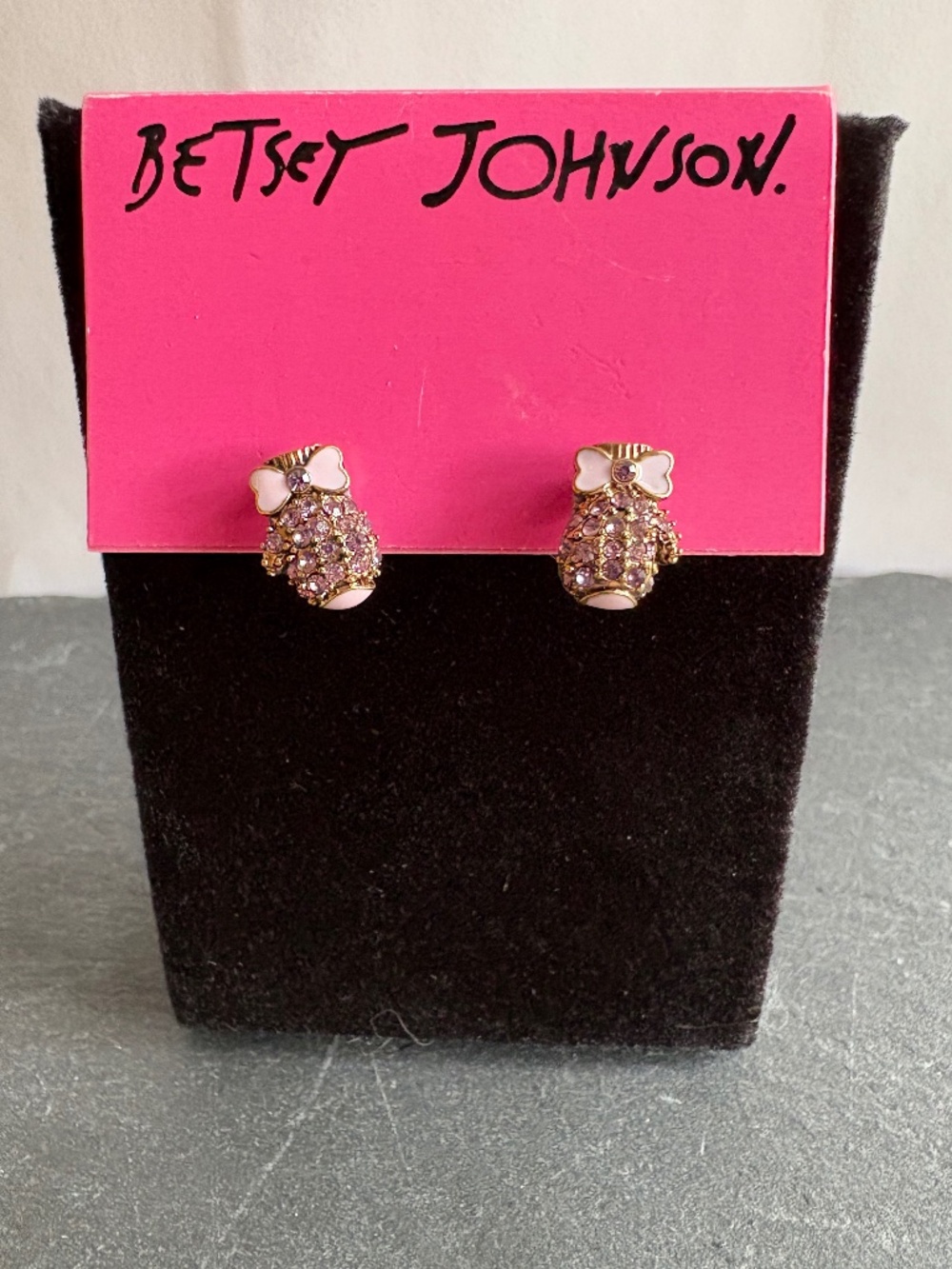 NWT Rare Betsey Johnson Pink Rhinestone Boxing Glove Stud Earrings